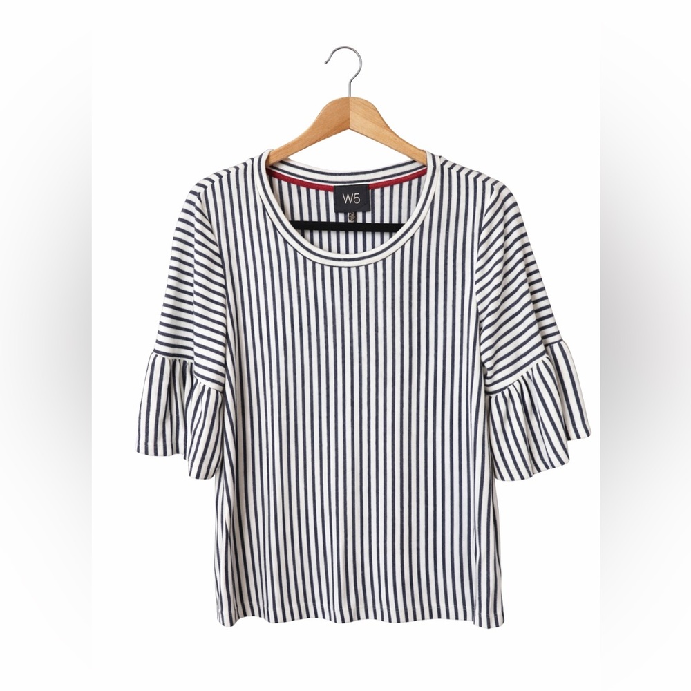 W5 Anthropologie Navy White Striped Ruffle Sleeve Top Medium Coastal Preppy